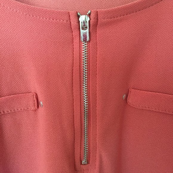 Cute little short sleeve top XL NWOT - Picture 3 of 8